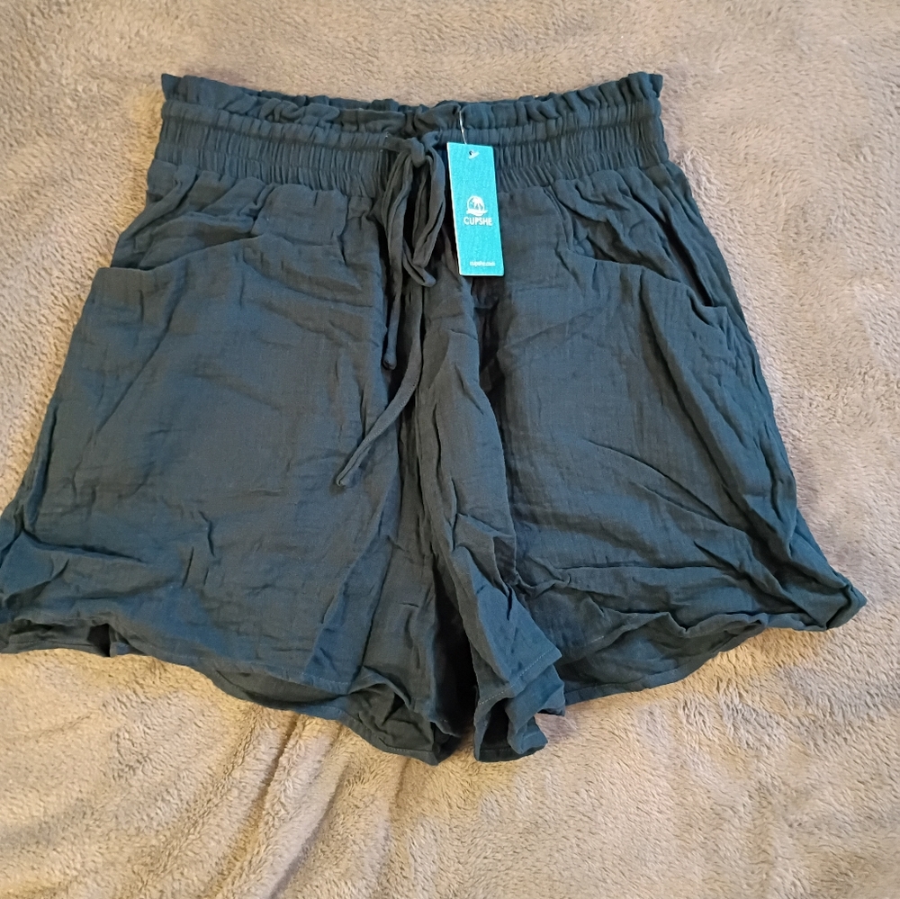 Cupshe Navy Drawstring Elastic Waist Shorts